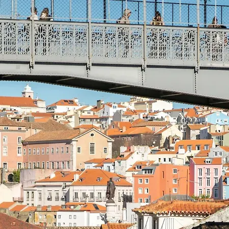 Апартаменти Lv Premier Chiado- Ch *