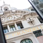 Lv Premier Chiado- Ch * ליסבון