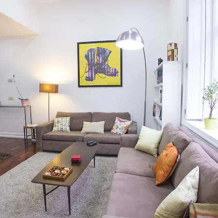 Lv Premier Chiado- Ch * ליסבון