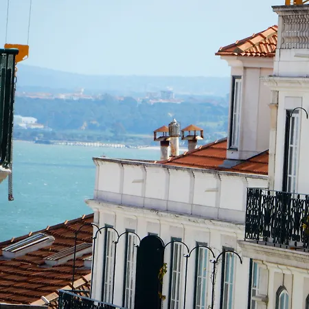 Lv Premier Chiado- Ch * リスボン